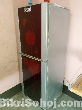 Kelvinator Refrigerator  Sell